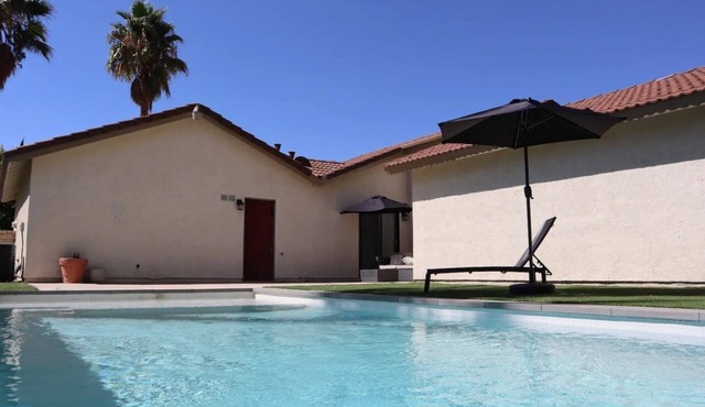 Poppy Meadow 3 Bedroom Casita with Pool