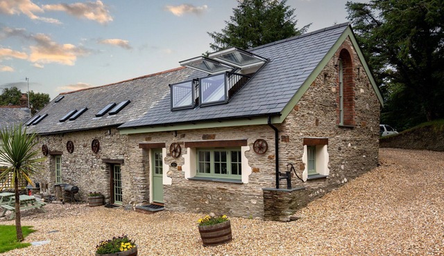 Poppy's Barn at Higher Mullacott