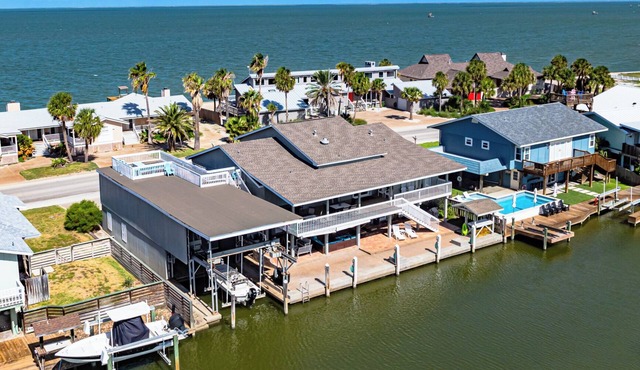 Poppy's Paradise - The Best Vacation Rental in Rockport!