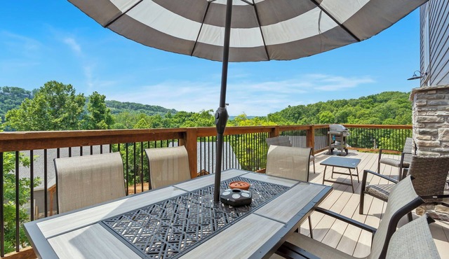 Pop’s Fishing Cabin - nLakeviews - Hot Tub - Kayaks - Nature & close to Branson