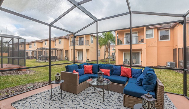 Popular 4 Bed Resort home, w/resort pool, & water slides. Disney 4 miles