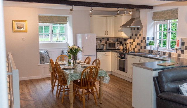 Popular family friendly cottages, heated indoor pool - 'Number Eight' sleeps 4