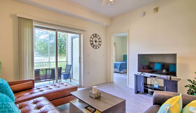 Porch & Community Perks: Walkable Lewes Condo