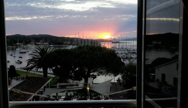 PORQUEROLLES - Furnished apartment 50 m², exceptional view