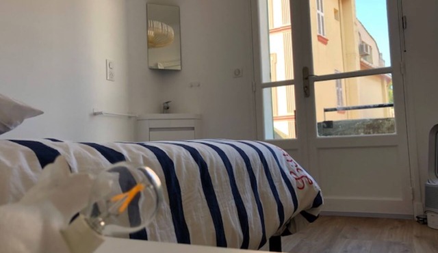 PORQUEROLLES very comfortable apartment +