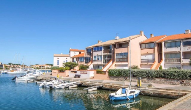 Port au Prince by Interhome