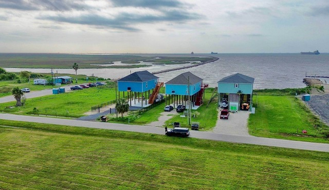 Port Bolivar Beach House w/Oceanfront Views!