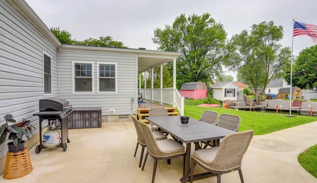Port Clinton Vacation Rental w/Boat Dock & Grill!