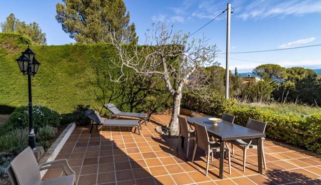 Port de la Selva 94 - Apartment with large garden