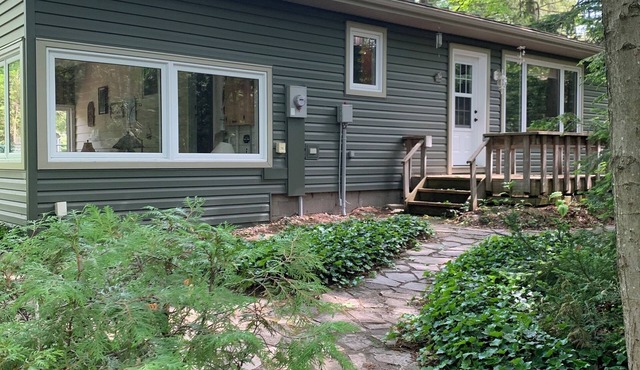 Port Elgin Shimmering Shores Cottage Rental