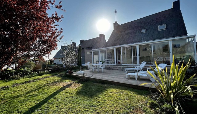 Port-Louis - 4 rooms house - 130 sqm - Wifi