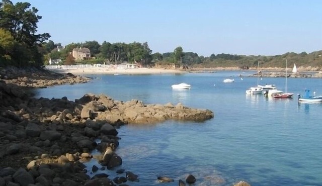 Port-Manech, 150-sq.m house, south facing, 800 m away from the beach