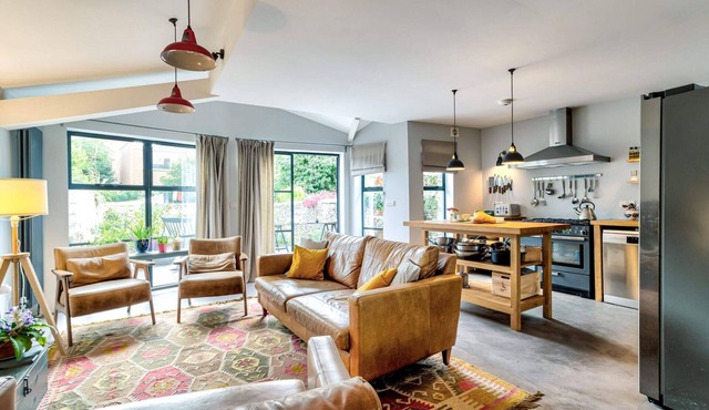 Port Meadow View | Oxford Holiday Let | 3 Beds & Sleeps 6