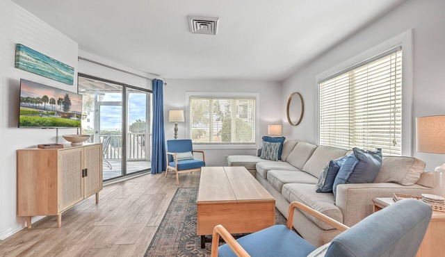 Port O' Call D101 by Deserving Vacations
