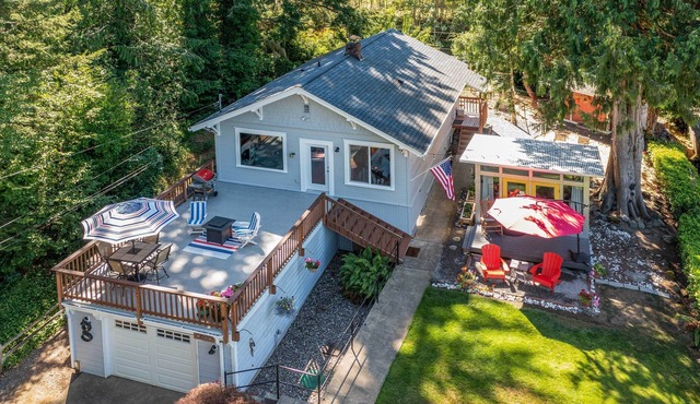 Port Orchard Home w/ Stunning Water Views!