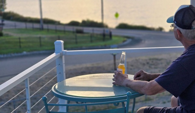 Port Orchard Water Lovers Dream Sinclair Inlet-Fully Furnished detached house