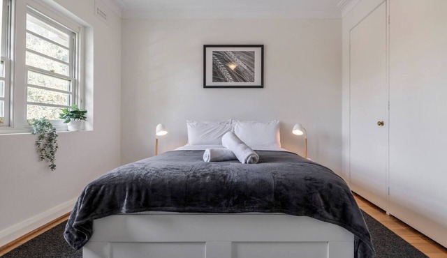 Port Phillip Bay Perfection in Albert Park