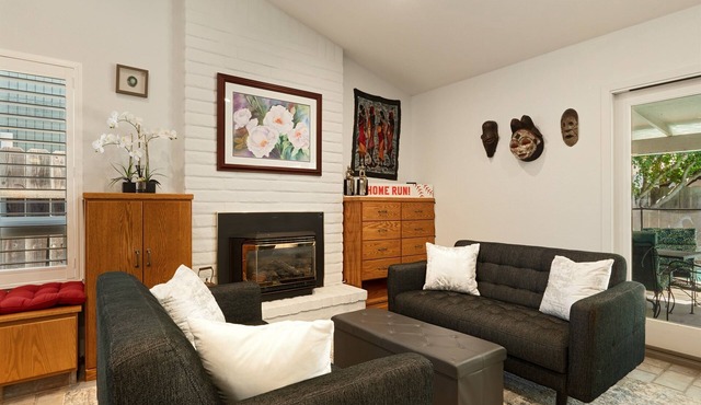 Port Place | Hot Tub, Close to Lodi Wine & Food! 3 Bedrooms, 2 Bathrooms, +Office