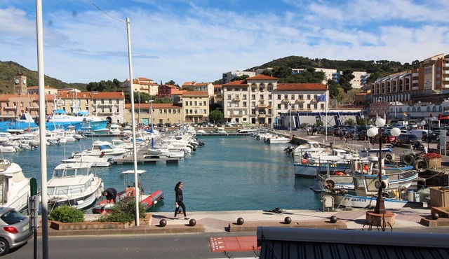 Port-Vendres: Apartment 4 ppl, port view, elevator
