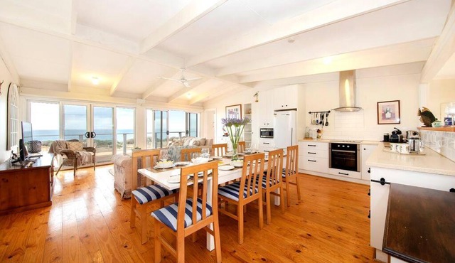 PORT WILLUNGA DREAMING a beach front experience