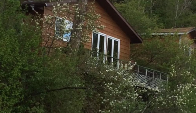 Portage Lodge - Cabin #10 (4 people) - Kenora, Ontario, Canada