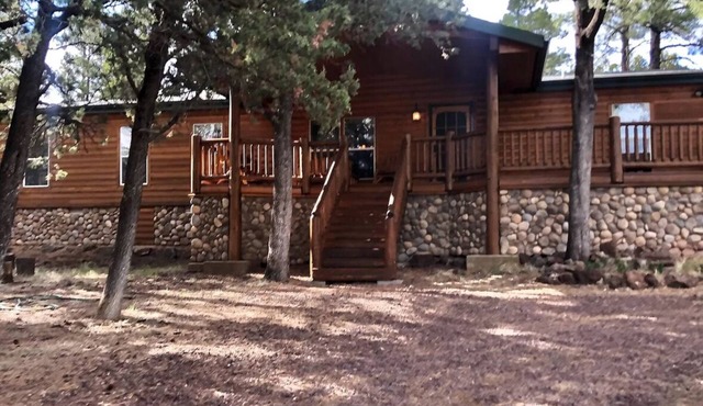 Porter Mountain Cabin w/horse corral near biking hiking horseback riding trails