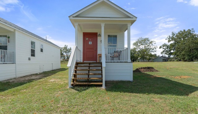 Porter's Cottage.Tiny Home Located At Stillwater Ranch