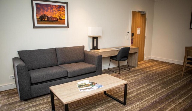 Porter's Plainland Hotel