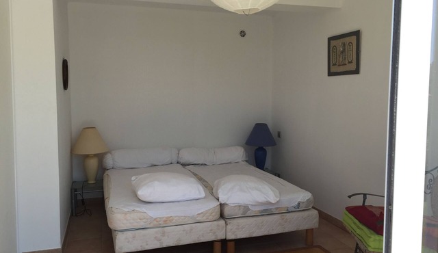 PORTICCIO AGOSTA BEACH APARTMENT 2 ROOMS IN GROUND GARDEN IN VILLA