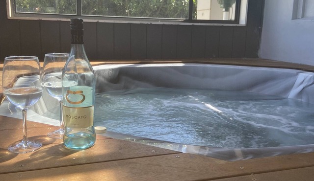 Portland sea spa retreat holiday home