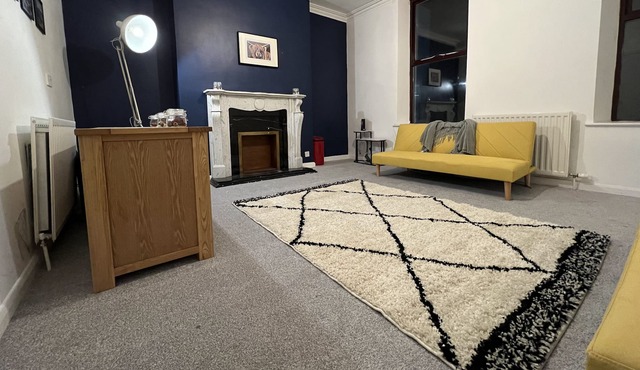 Portland View Apartment