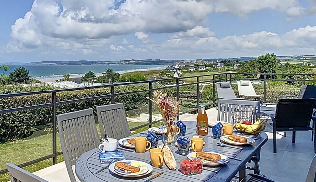 Porz Iroise House (Sea View)