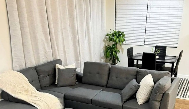 Posh 2BR/2BA King Bed! Free Parking! 30 Min to NYCnn