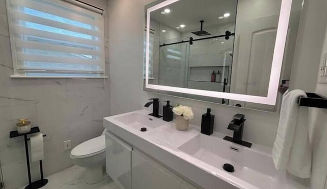 Posh Apartment #1 near BWI, Baltimore & Annapolis