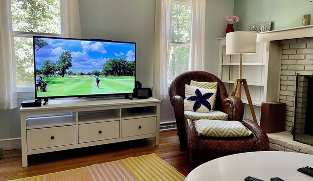 Posh Pad with King Beds Central A/C