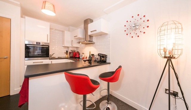 Posh Parlour By Jesouth