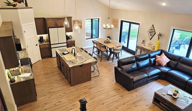 Posh Pelican House is guest favorite in quaint resort town of Breezy Point!