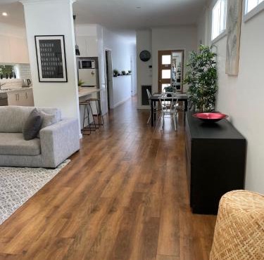 Position Perfect in the Heart of Sherbrooke