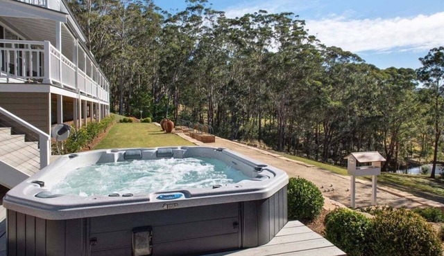 Possum Gully Lodge - Stay 2 Nights, Get the 3rd Night Free