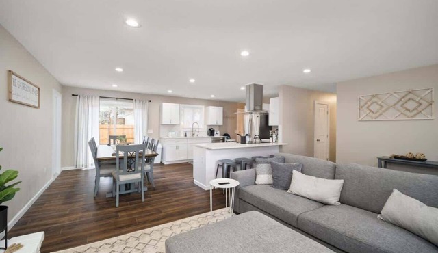 Post Falls Retreat I Beautiful Family Home