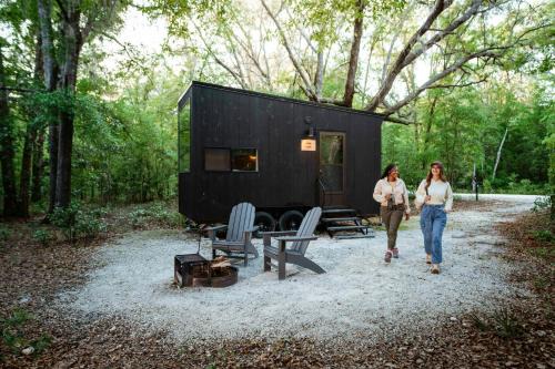 Postcard Cabins Dale Hollow, Outdoor Collection by Marriott Bonvoy