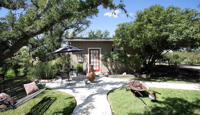 Pot Belly Stove Cottage | Cute & Delightful