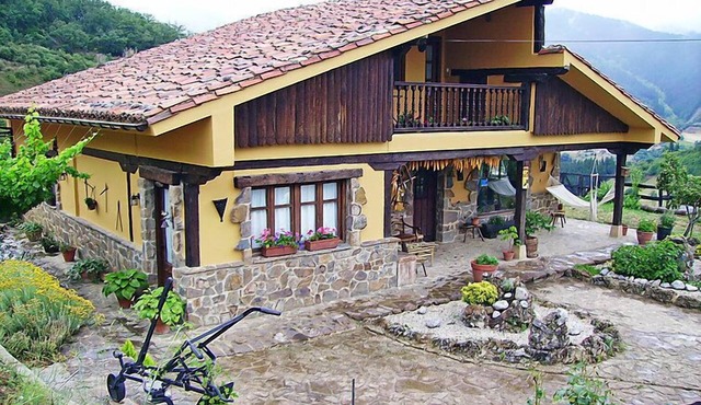 Potes Viñon by Interhome