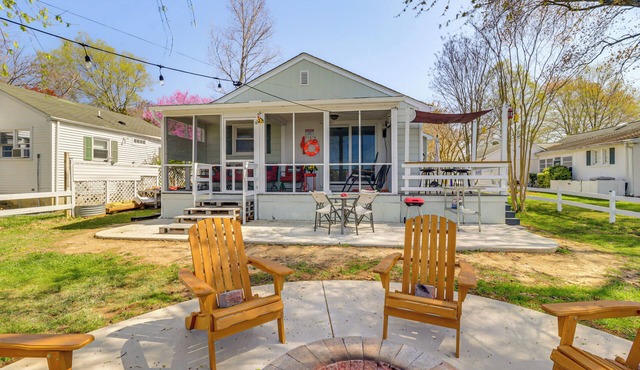 Potomac River Getaway: Walk to Marina!
