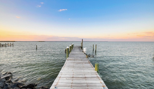 Potomac Waterfront Retreat w/Dock & Kayaks