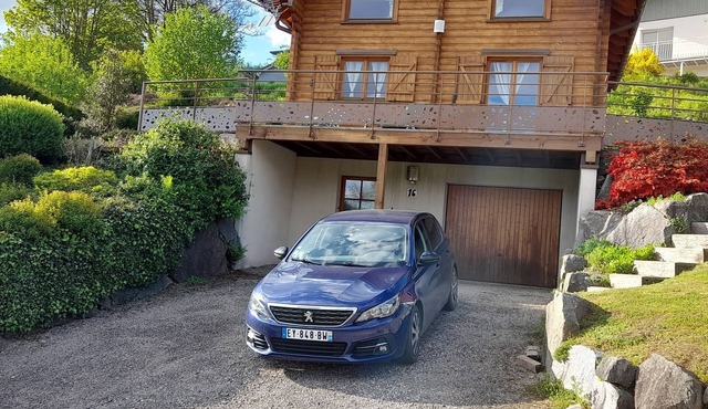 Pourper chalet in the high Vosges entirely wooded with new furniture