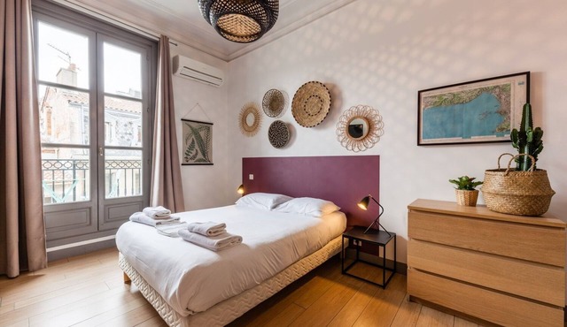 POURPRE - LES COCONS