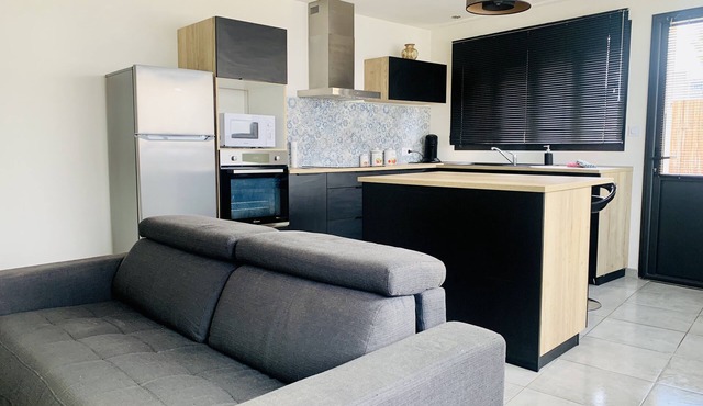 POUSSAN 4 pers apartment with terrace