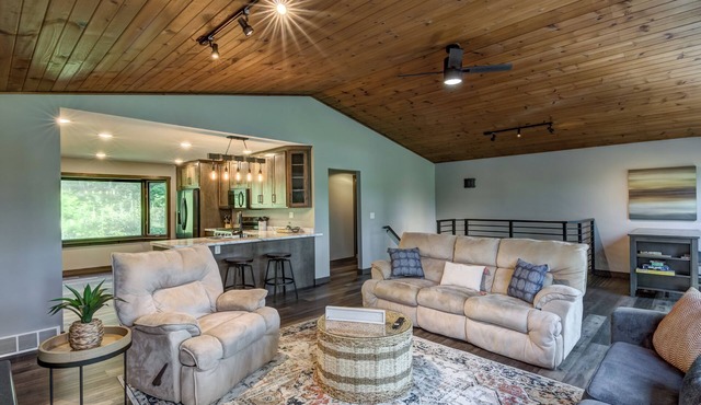 Poverty Point on Lake Holcombe