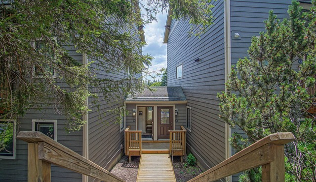 Powderidge 44: 1Br: 1 Bath Flat